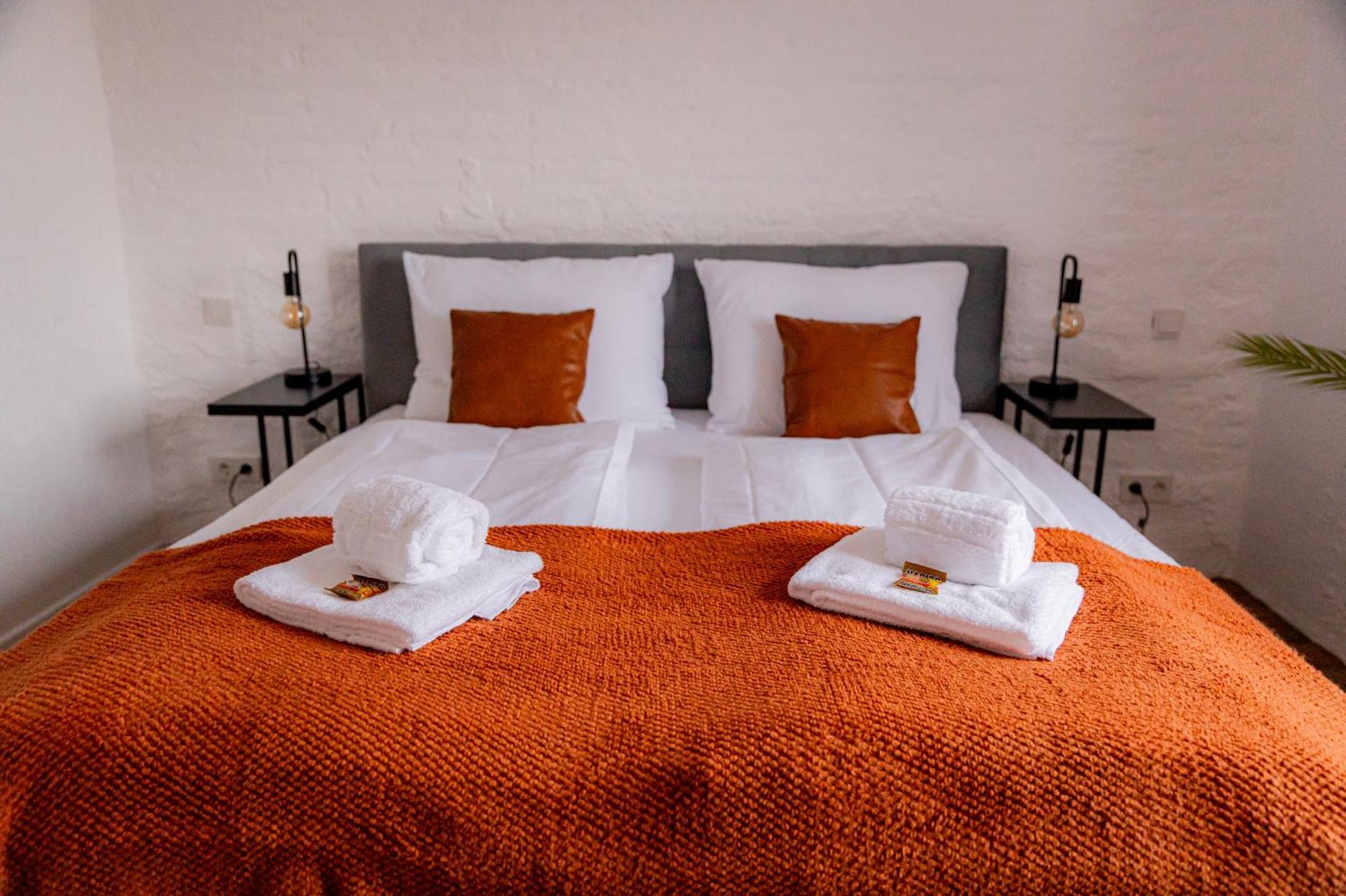 Highlight Am Stadtplatz Muehldorf - C4S Come4Stay - 2 Zimmer Wohnung I Bis Zu 5 Gaeste Chambre photo